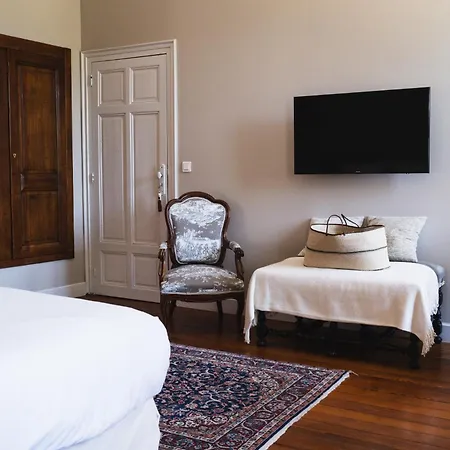 Chateau De La Bousquetarie Lempaut